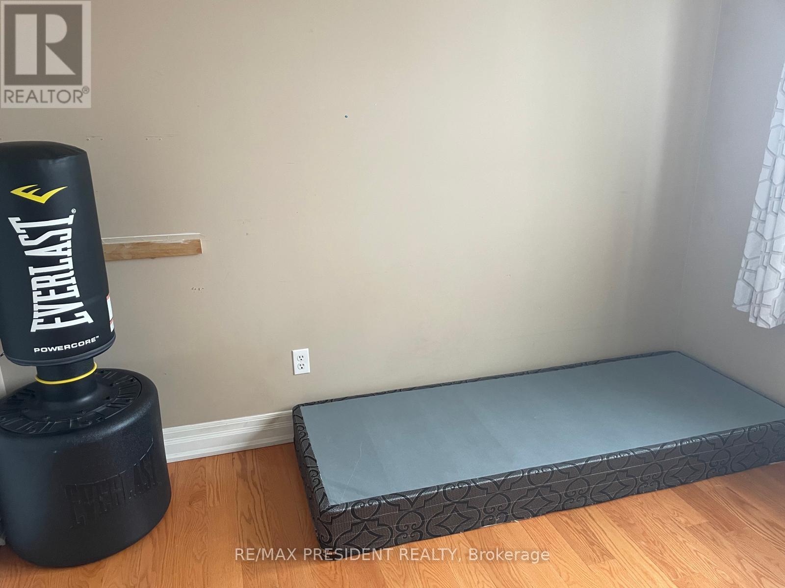 107 Rockgarden Trail, Brampton, Ontario L6R 3N2 - Photo 18 - W12601150