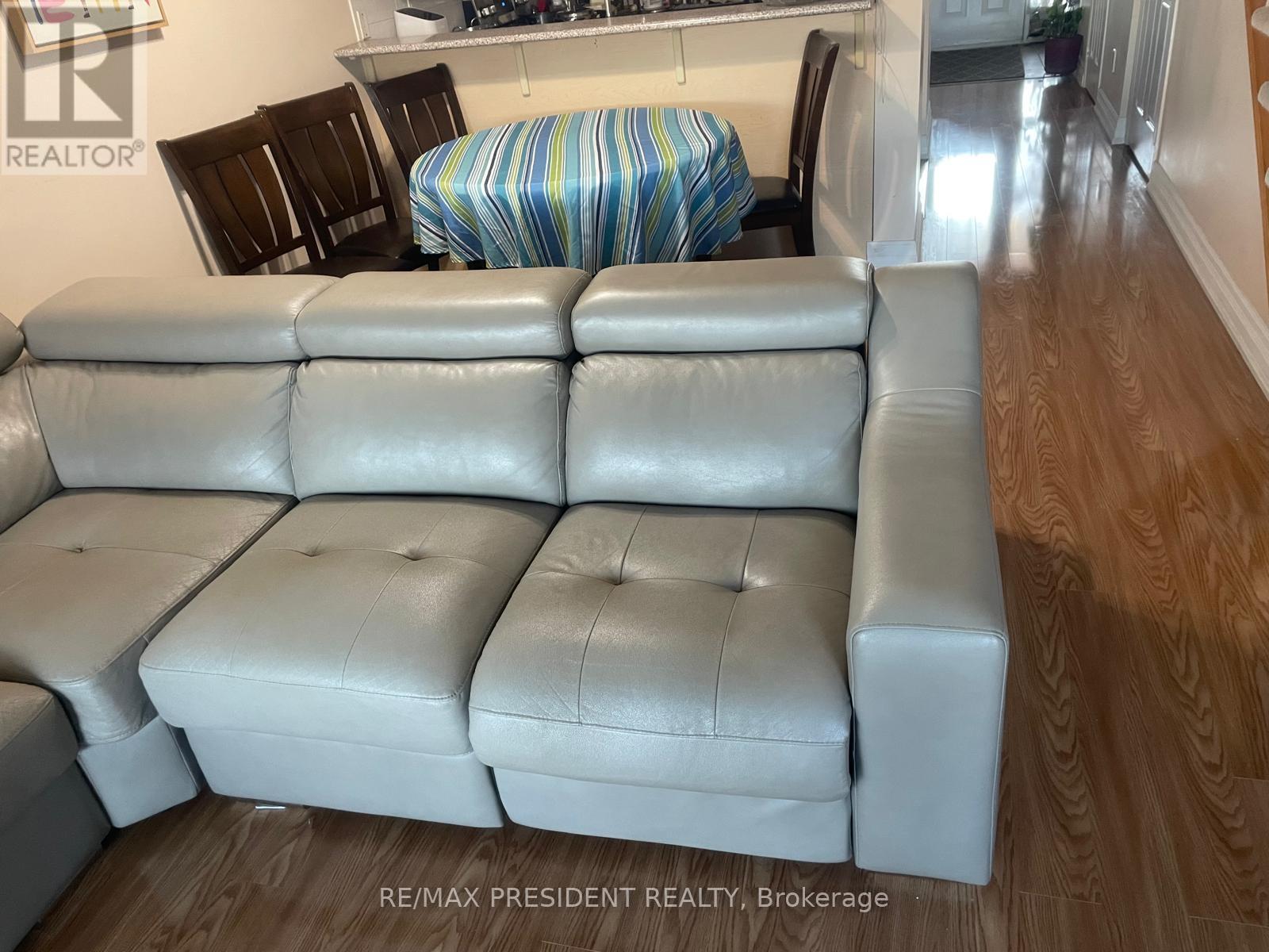 107 Rockgarden Trail, Brampton, Ontario L6R 3N2 - Photo 34 - W12601150