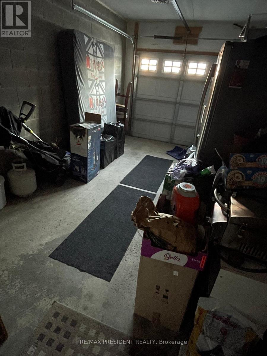 107 Rockgarden Trail, Brampton, Ontario L6R 3N2 - Photo 40 - W12601150