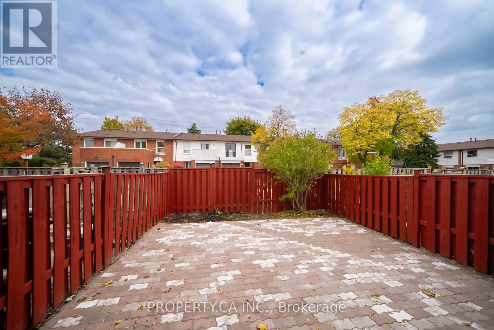 23 - 3430 Brandon Gate Drive, Mississauga, Ontario L4T 3T4 - Photo 22 - W12601180