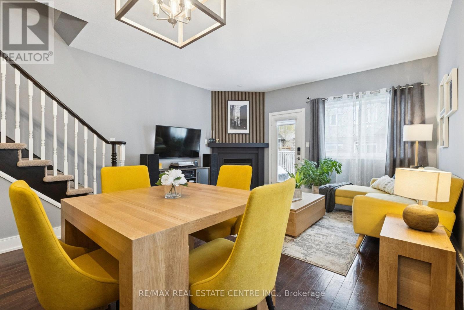 1427 Treeland Street, Burlington, Ontario  L7R 5B4 - Photo 20 - W12601208