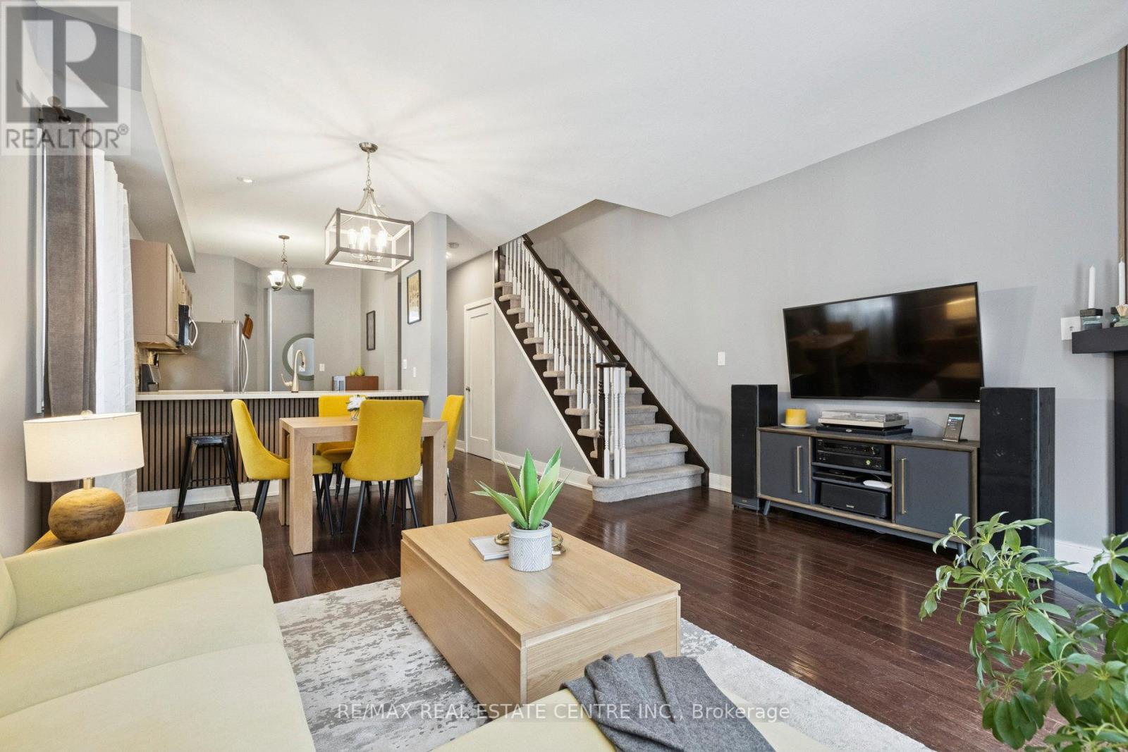 1427 Treeland Street, Burlington, Ontario  L7R 5B4 - Photo 24 - W12601208