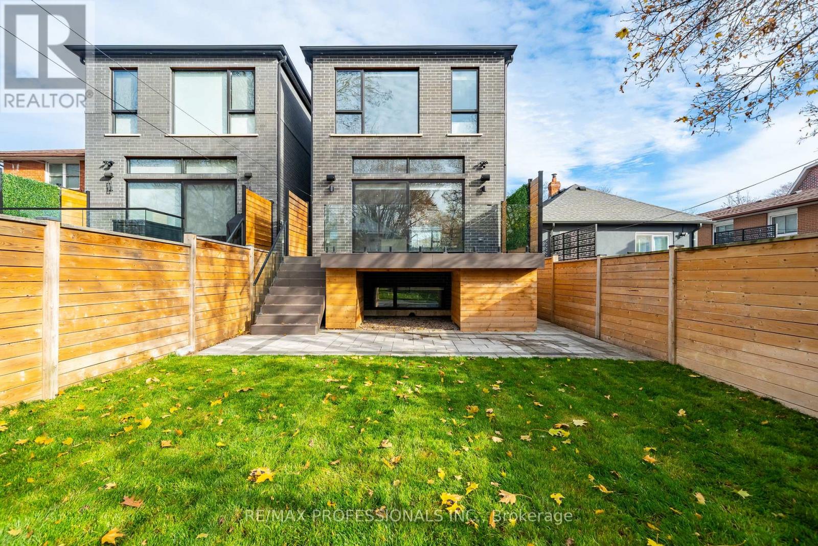 214 Aldercrest Road, Toronto, Ontario M8W 4J4 - Photo 42 - W12601244