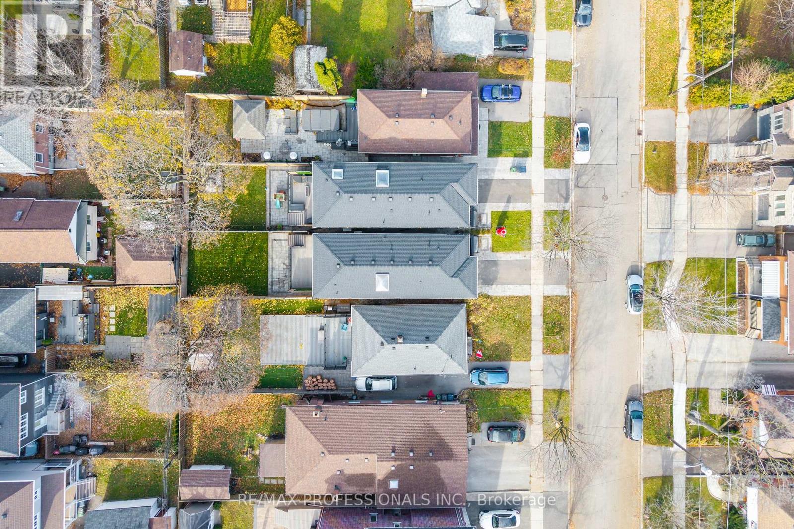 214 Aldercrest Road, Toronto, Ontario M8W 4J4 - Photo 43 - W12601244