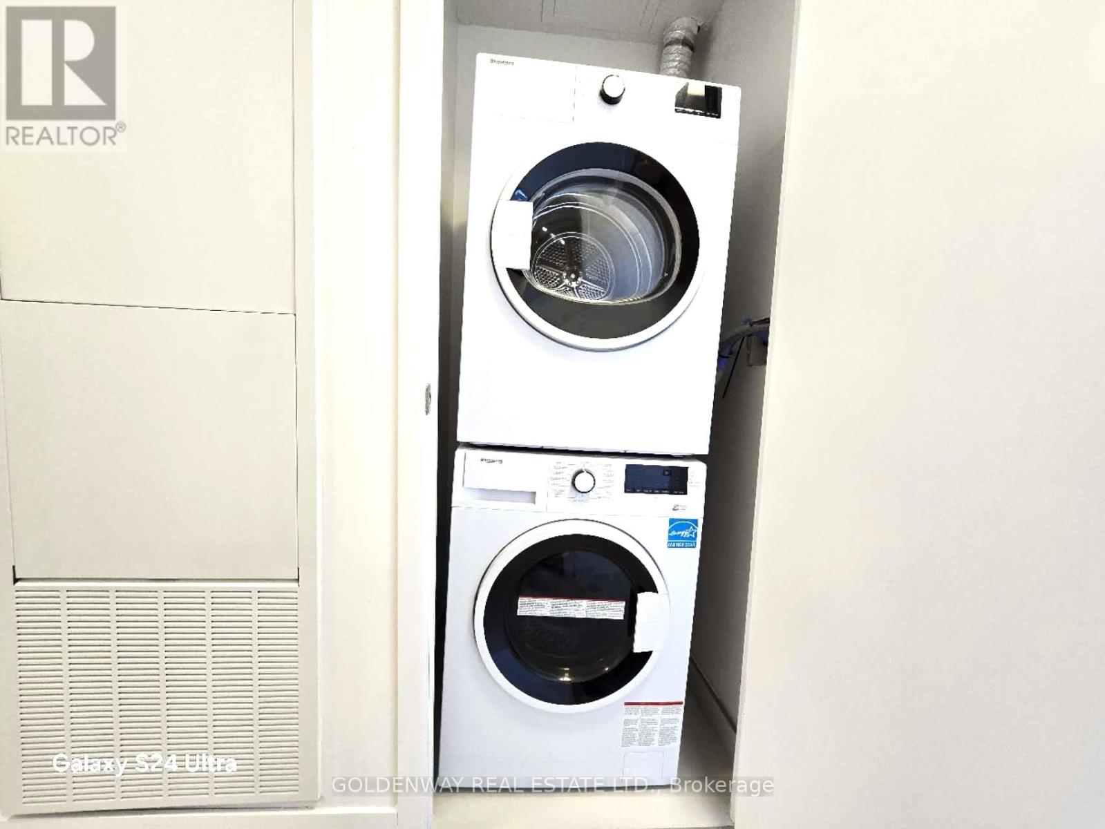 2503 - 3900 Confederation Parkway, Mississauga, Ontario L5B 0M3 - Photo 20 - W12601260