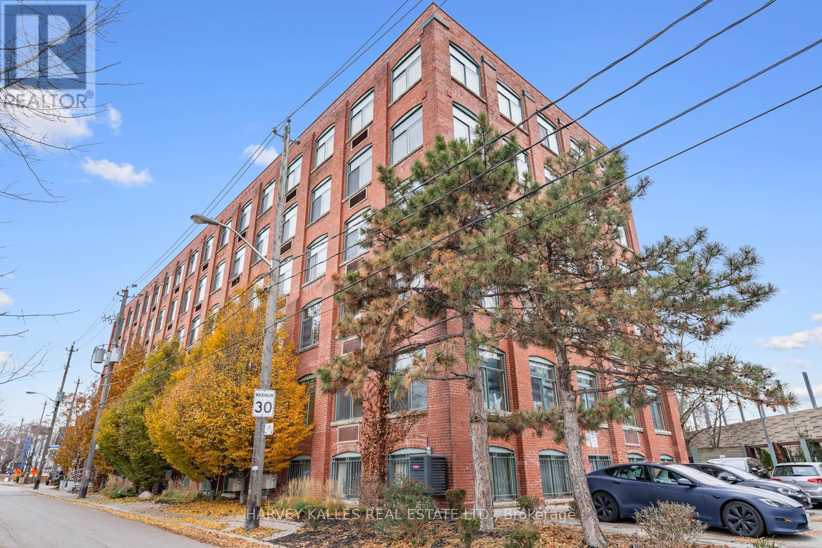 24 Nobel Street, Toronto, Ontario  M6K 2C8 - Photo 6 - W12601298