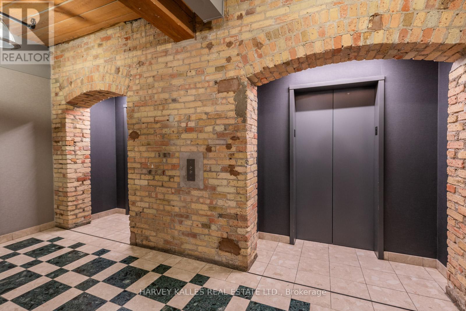 24 Nobel Street, Toronto, Ontario  M6K 2C8 - Photo 8 - W12601298