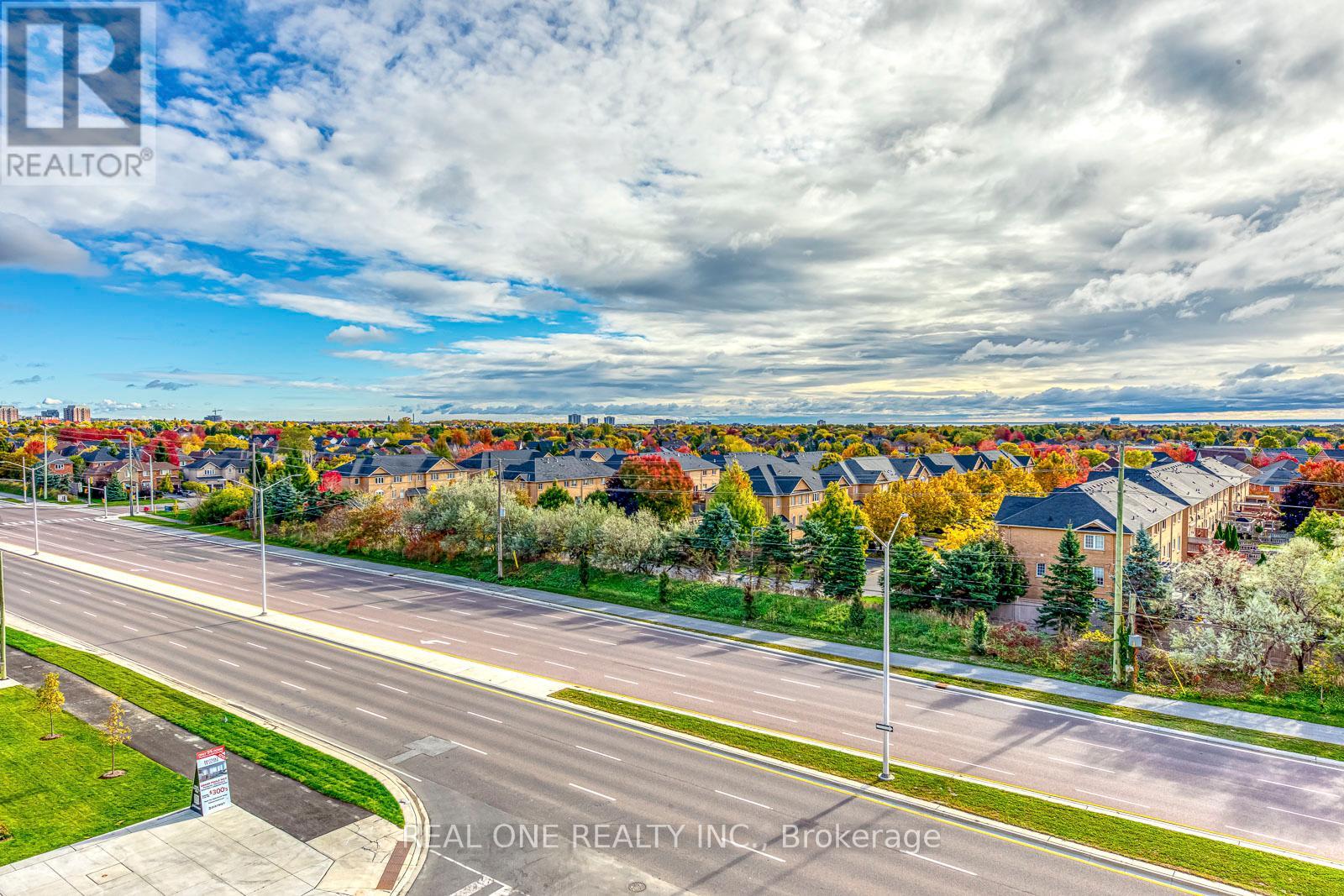 526 - 405 Dundas Street W, Oakville, Ontario  L6M 5P4 - Photo 28 - W12601306