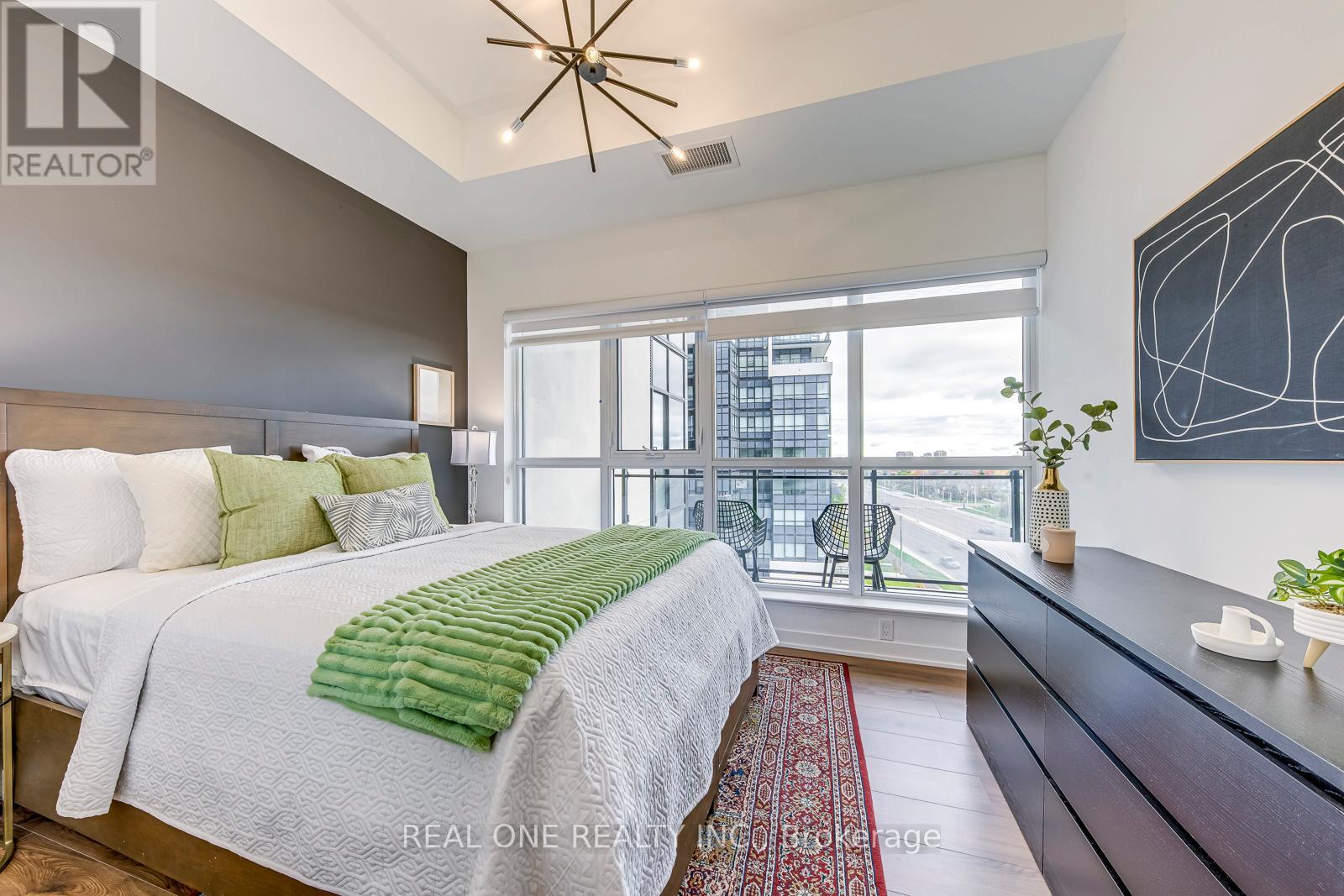 526 - 405 Dundas Street W, Oakville, Ontario  L6M 5P4 - Photo 34 - W12601306