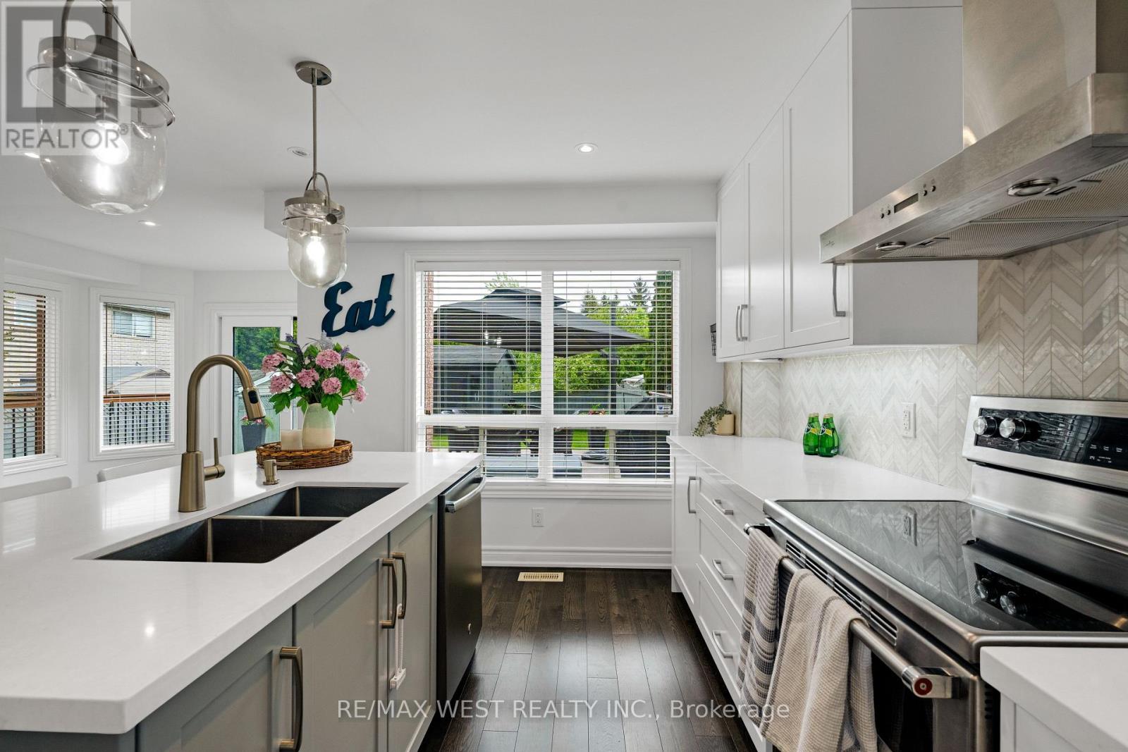 43 Wakely Boulevard, Caledon, Ontario L7E 2H1 - Photo 17 - W12601318