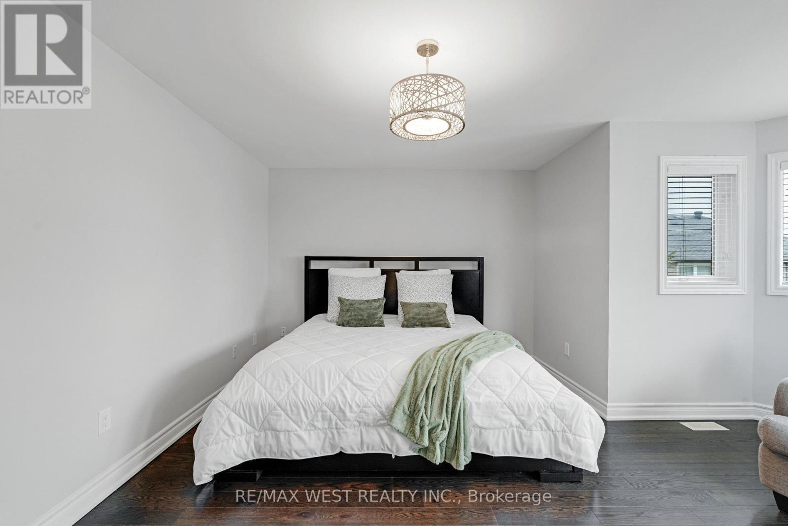 43 Wakely Boulevard, Caledon, Ontario L7E 2H1 - Photo 26 - W12601318