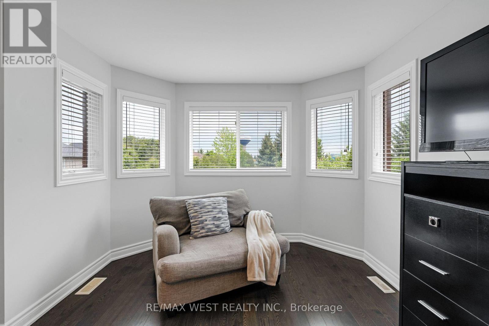 43 Wakely Boulevard, Caledon, Ontario L7E 2H1 - Photo 27 - W12601318