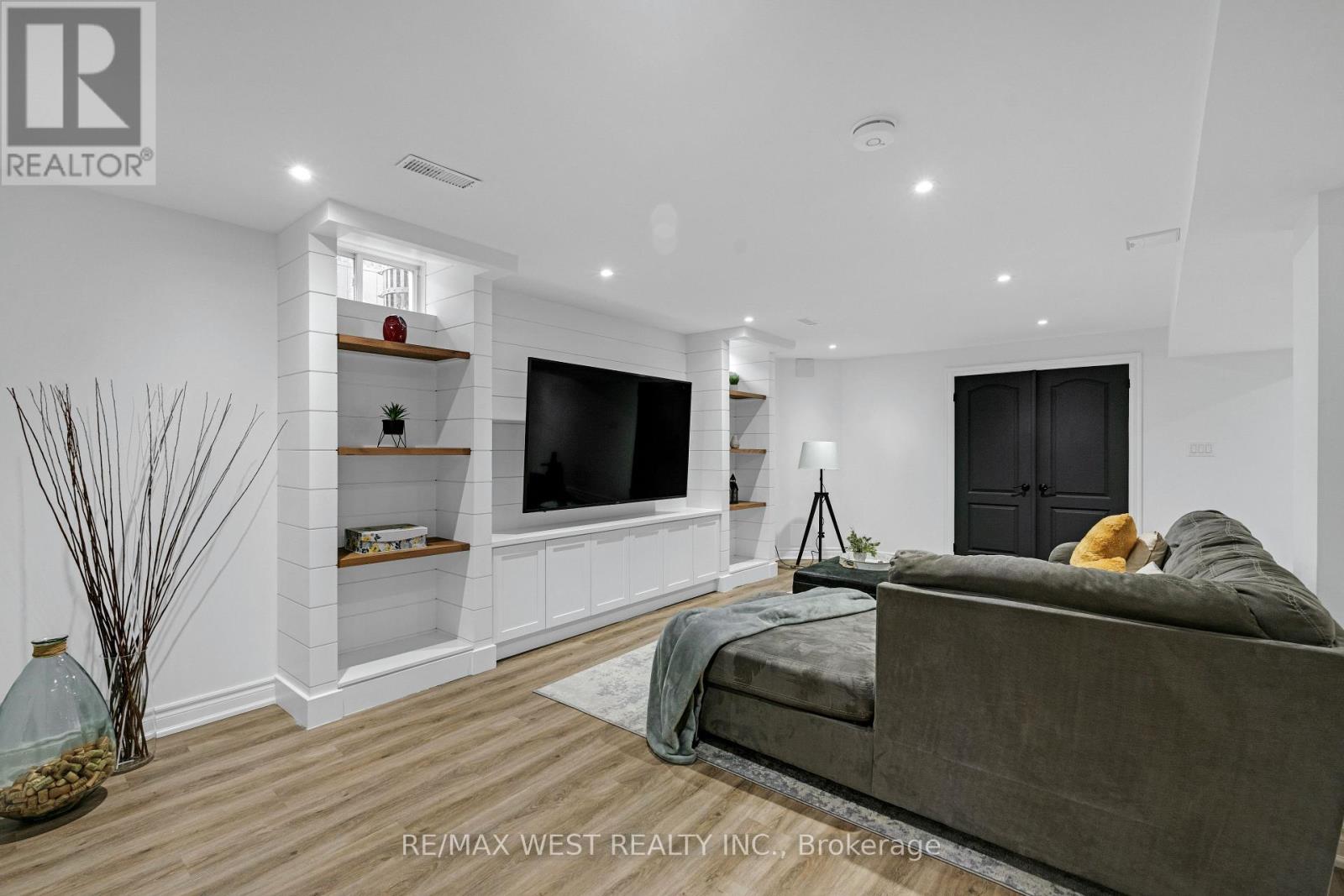 43 Wakely Boulevard, Caledon, Ontario L7E 2H1 - Photo 41 - W12601318