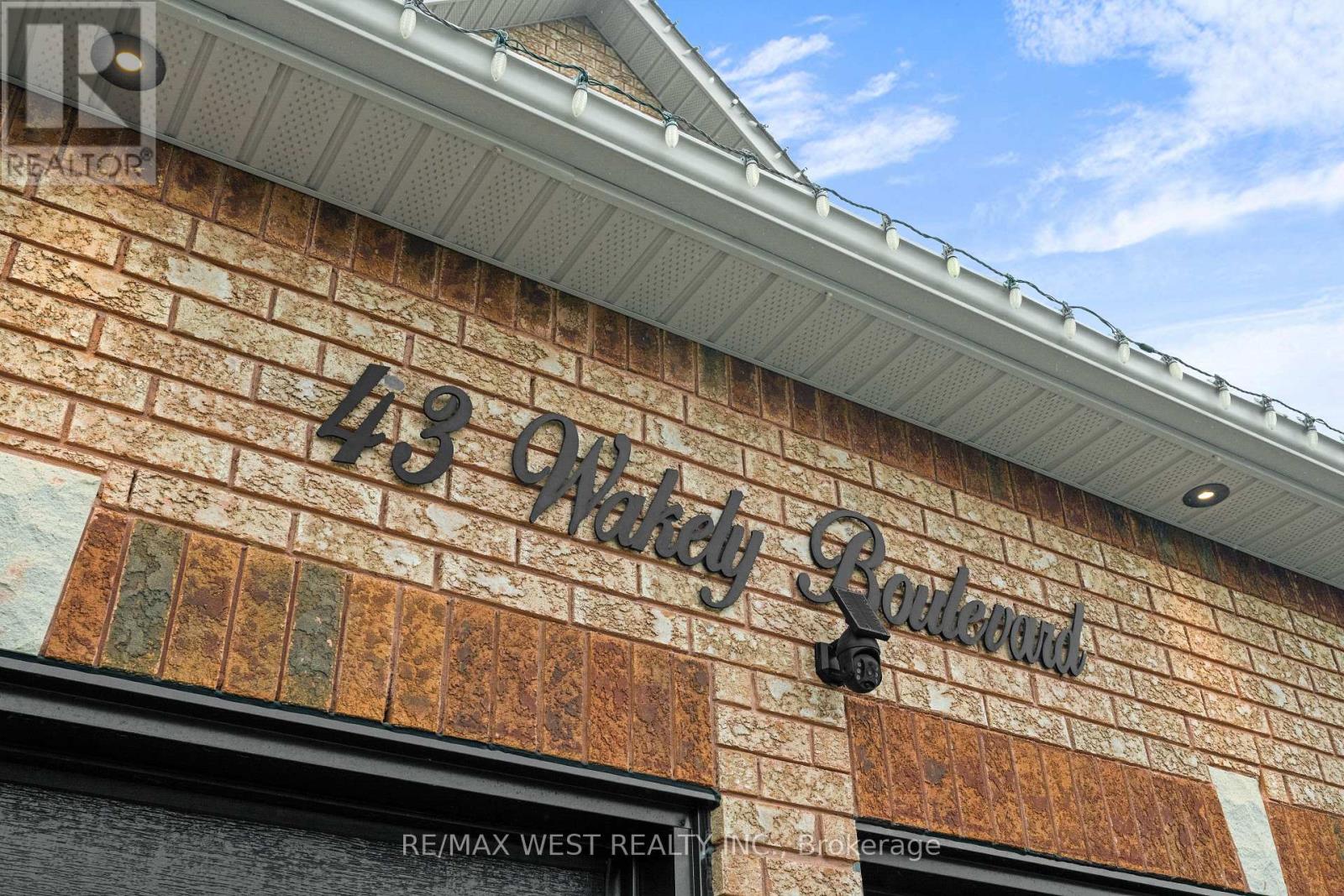 43 Wakely Boulevard, Caledon, Ontario L7E 2H1 - Photo 5 - W12601318