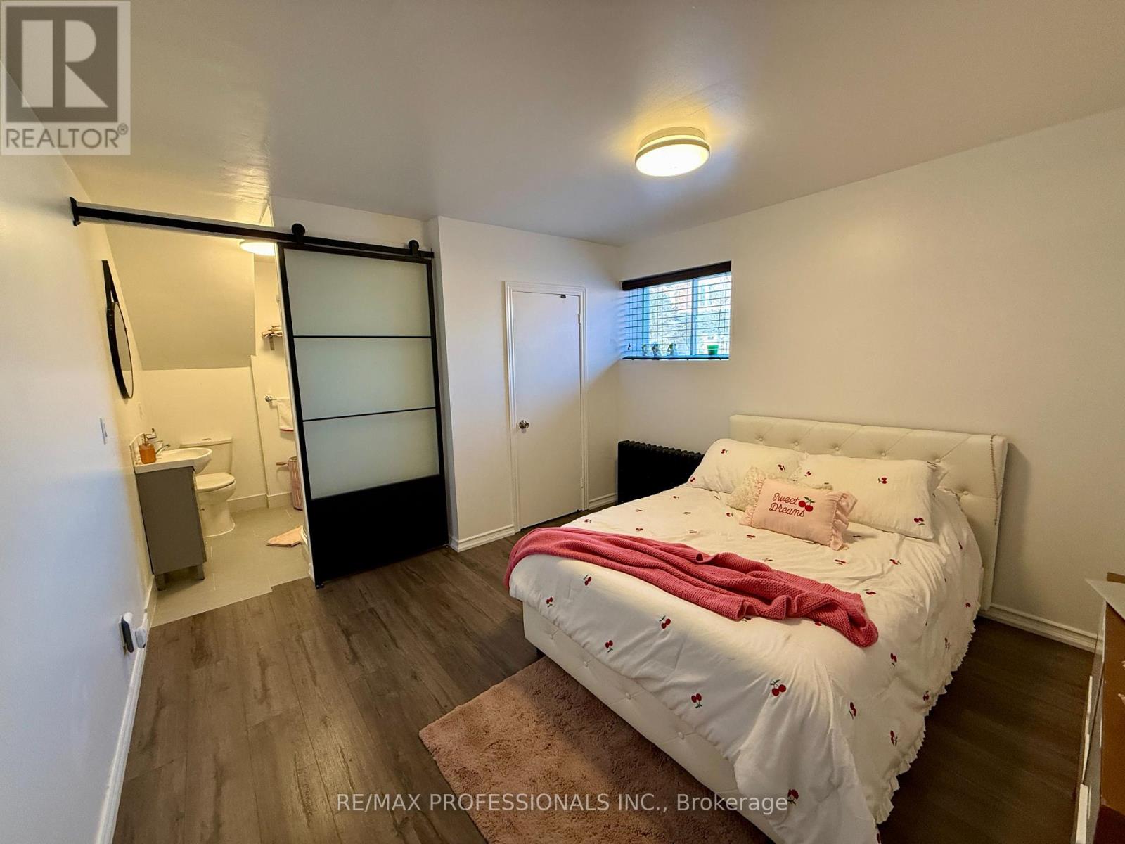 2 - 1438a Dufferin Street, Toronto, Ontario M6H 3L1 - Photo 10 - W12601368