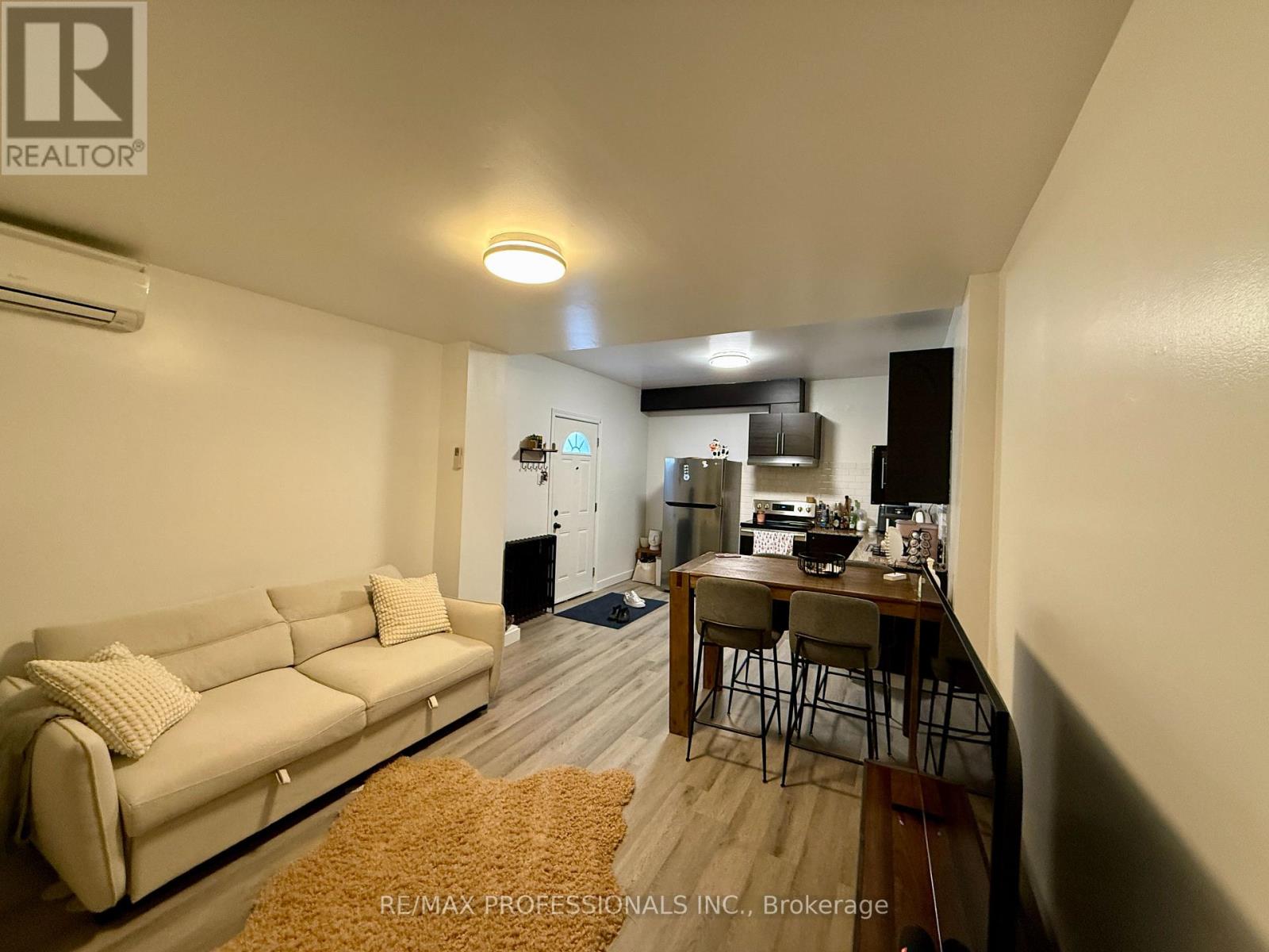 2 - 1438a Dufferin Street, Toronto, Ontario M6H 3L1 - Photo 8 - W12601368