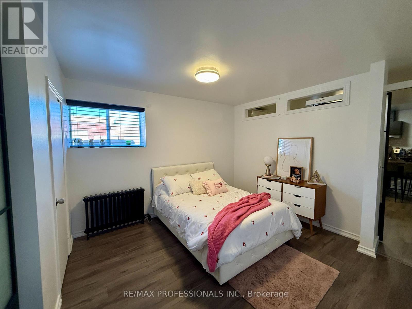 2 - 1438a Dufferin Street, Toronto, Ontario M6H 3L1 - Photo 9 - W12601368