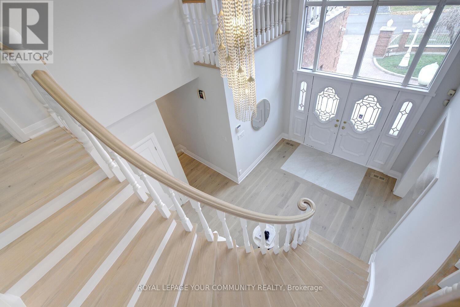 4128 Tapestry Trail, Mississauga, Ontario L4W 4B7 - Photo 40 - W12601374