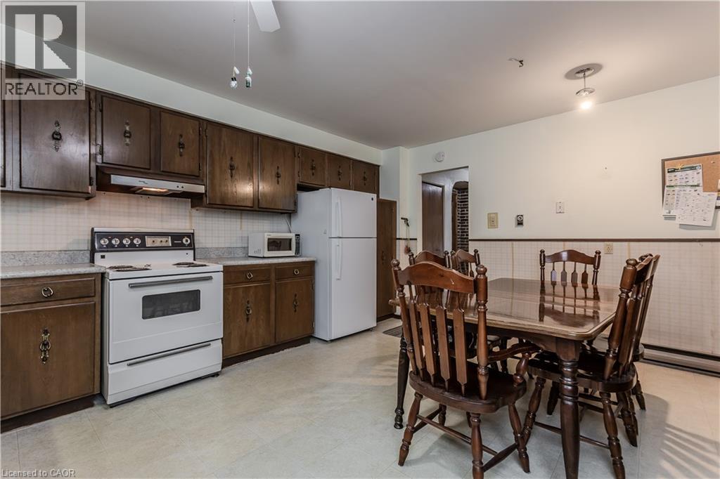 4048 Longmoor Drive, Burlington, Ontario L7L 1X2 - Photo 8 - 40782284