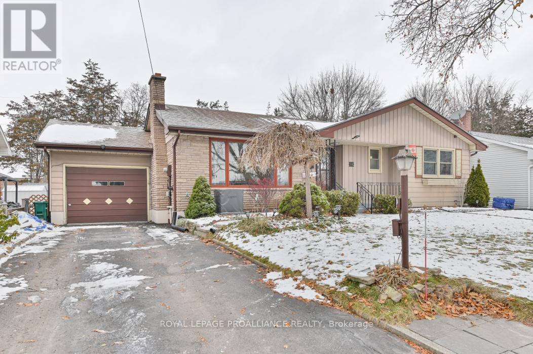 14 HARRIS CRESCENT, Belleville, Ontario