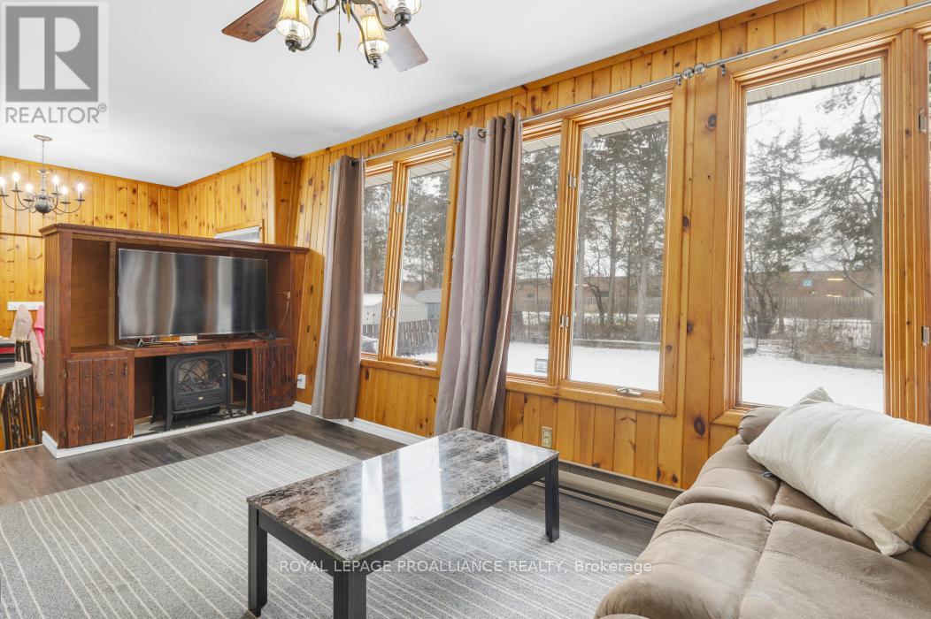 14 Harris Crescent, Belleville, Ontario  K8P 2M6 - Photo 19 - X12601378