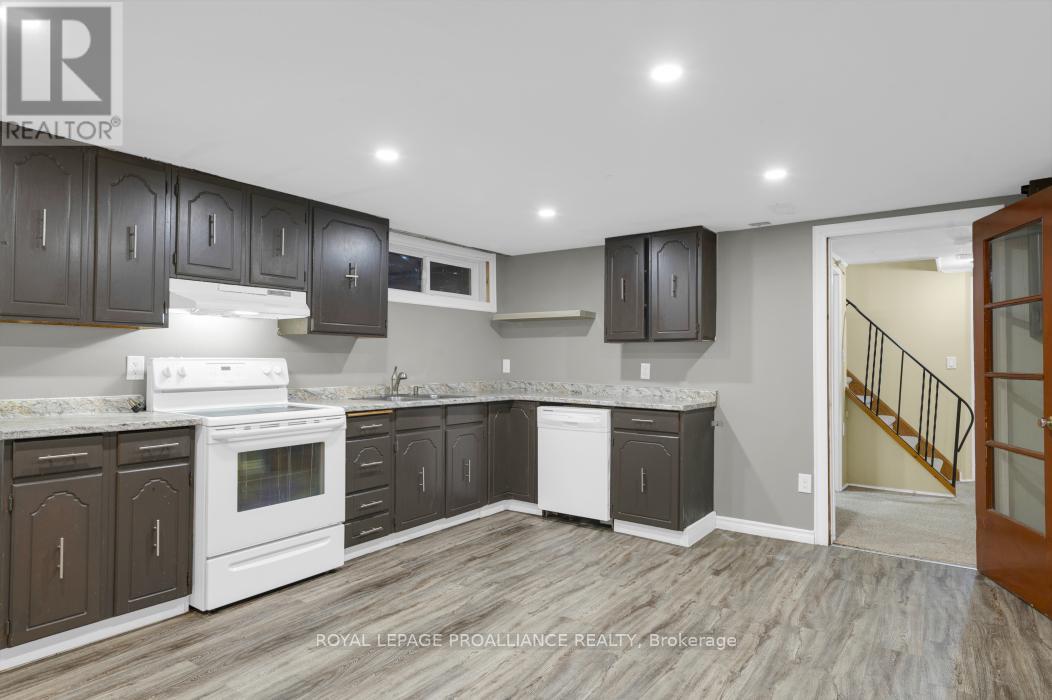 14 Harris Crescent, Belleville, Ontario  K8P 2M6 - Photo 29 - X12601378