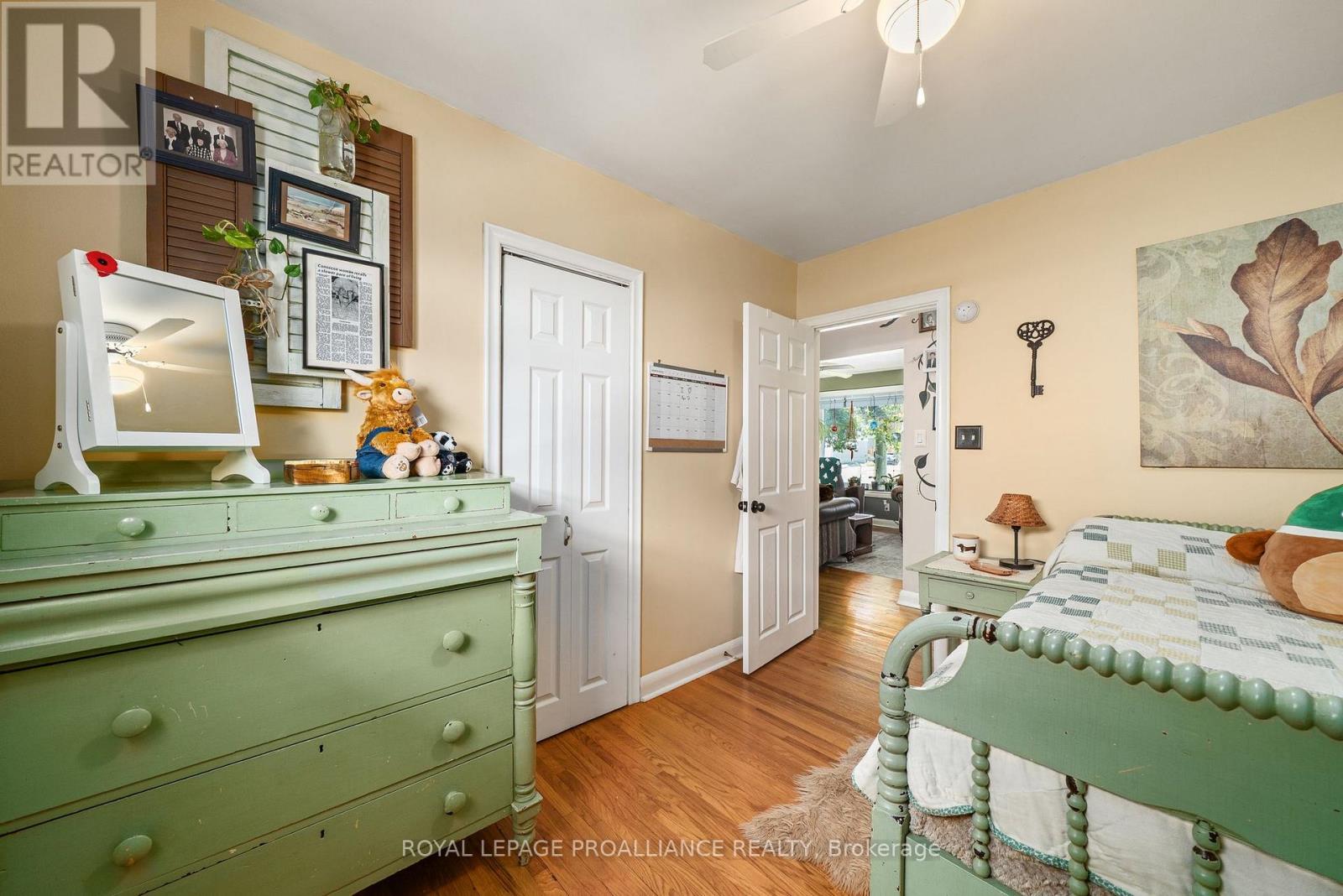 235 Farley Avenue, Belleville, Ontario K8N 4L7 - Photo 19 - X12601394