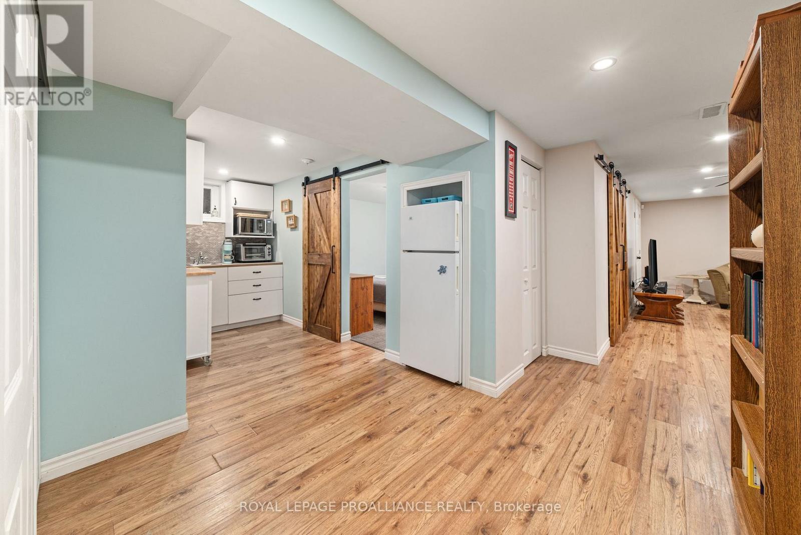 235 Farley Avenue, Belleville, Ontario K8N 4L7 - Photo 26 - X12601394