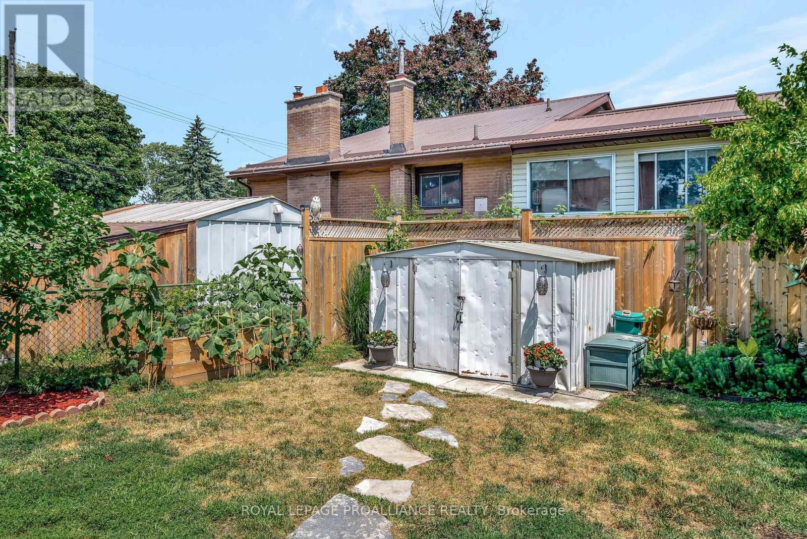 235 Farley Avenue, Belleville, Ontario K8N 4L7 - Photo 43 - X12601394