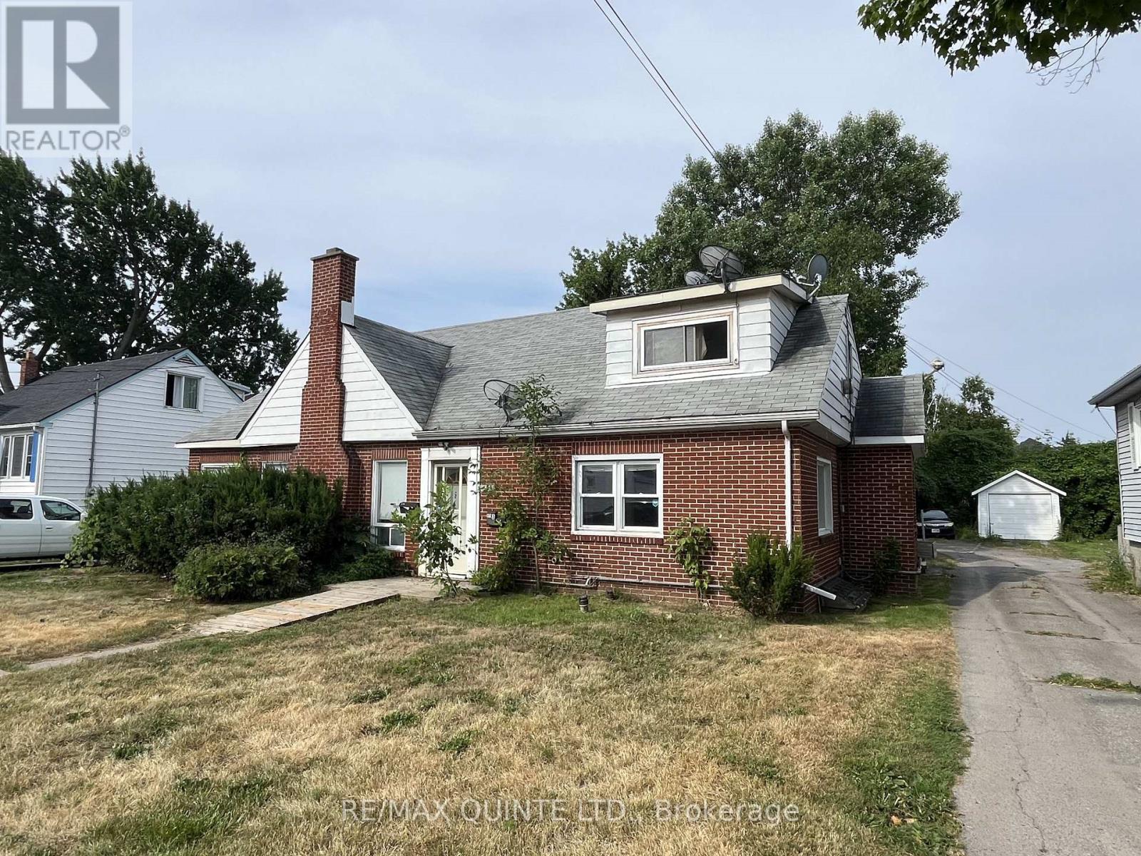 322 Coleman Street, Belleville, Ontario  K8P 3J2 - Photo 2 - X12601460