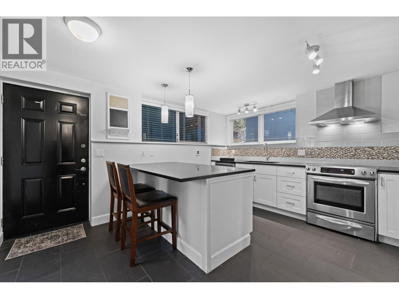 385 Stevens Drive, West Vancouver, British Columbia  V7S 1C7 - Photo 4 - R3041208