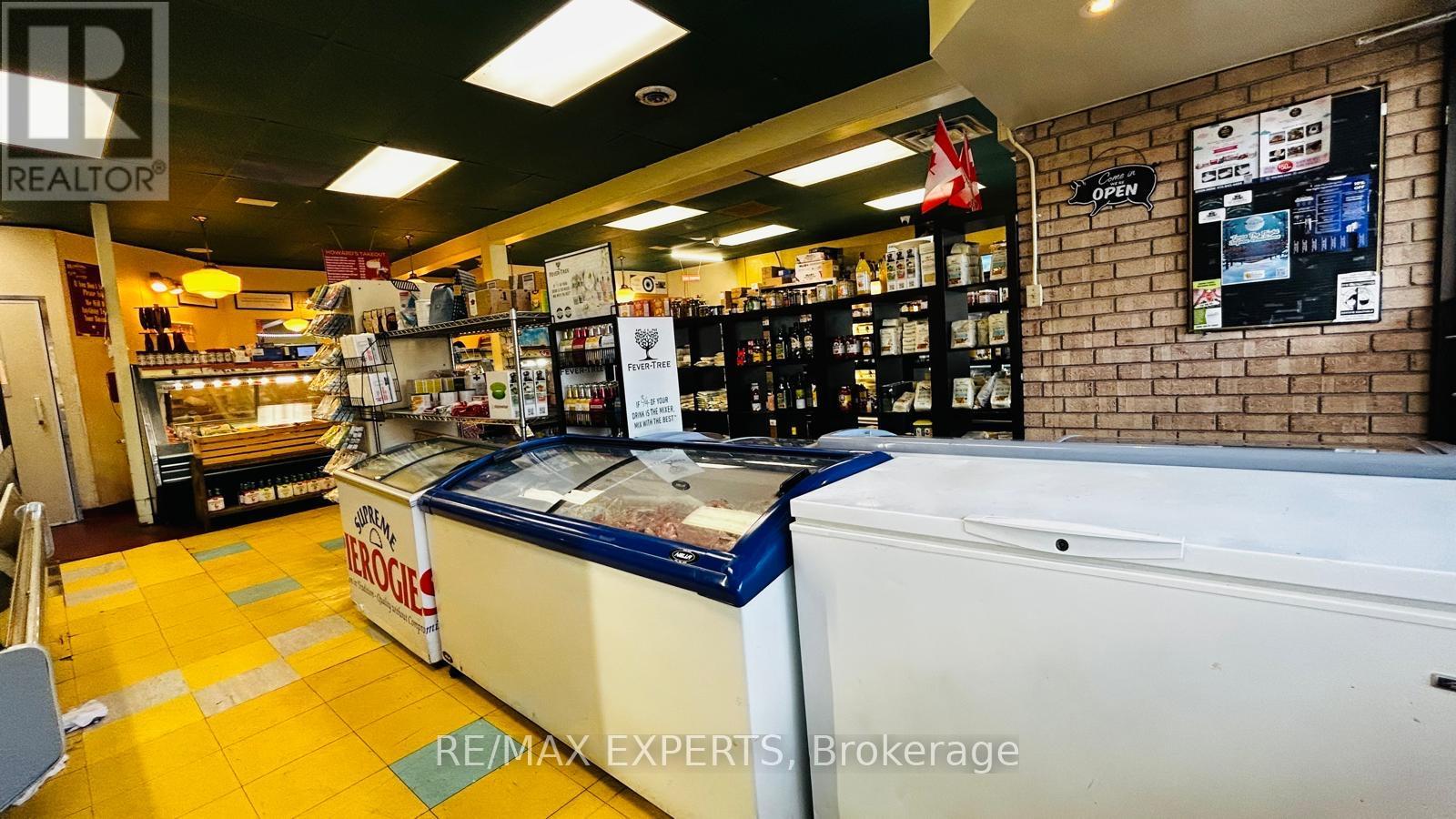 3 & 4 - 15980 Airport Road, Caledon, Ontario  L7C 1K5 - Photo 18 - W12475024