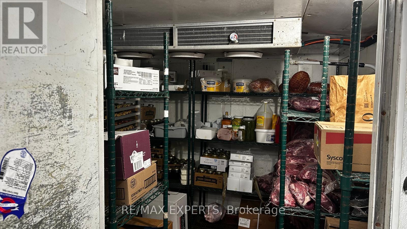 3 & 4 - 15980 Airport Road, Caledon, Ontario  L7C 1K5 - Photo 23 - W12475024