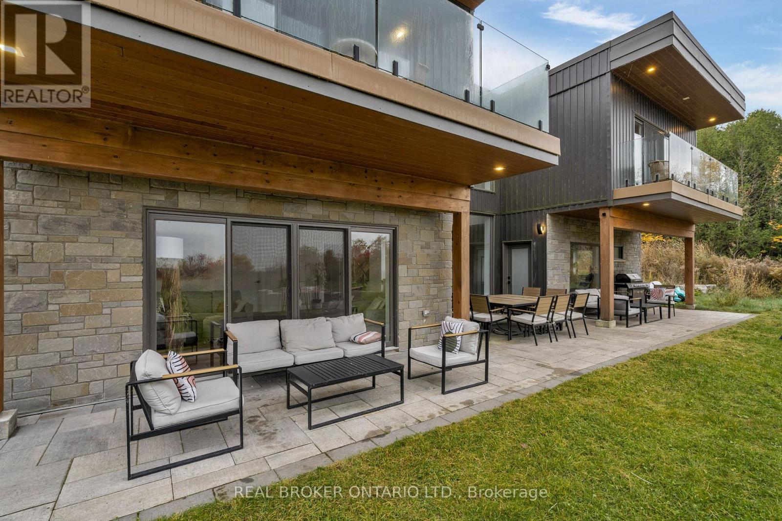 31 Hemlock Avenue, Tay, Ontario L0K 2C0 - Photo 43 - S12572410