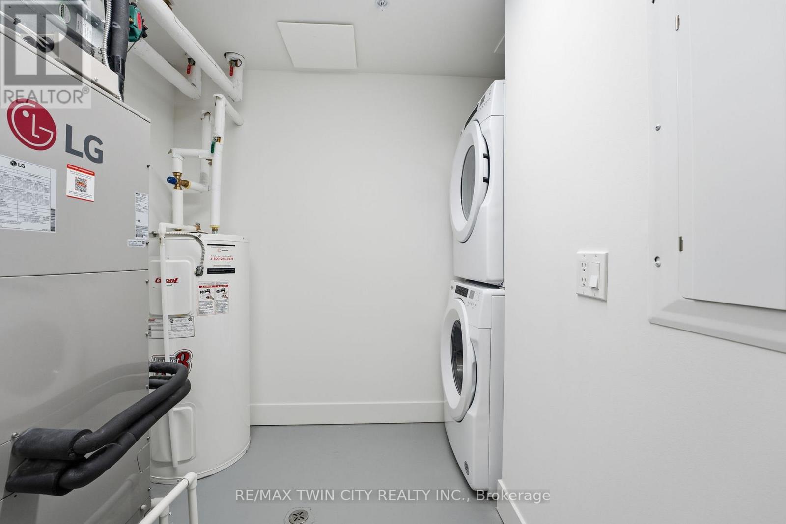 516 - 107 Roger Street, Waterloo, Ontario N2J 0G3 - Photo 19 - X12594088