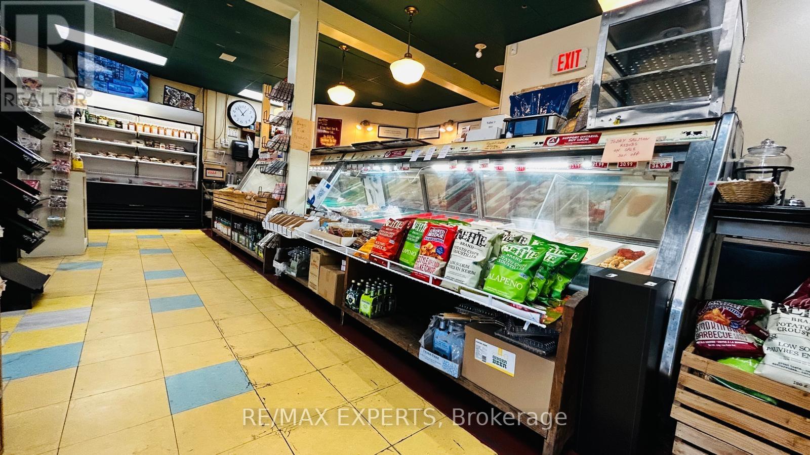 3 & 4 - 15980 Airport Road, Caledon, Ontario  L7C 1K5 - Photo 5 - W12475024