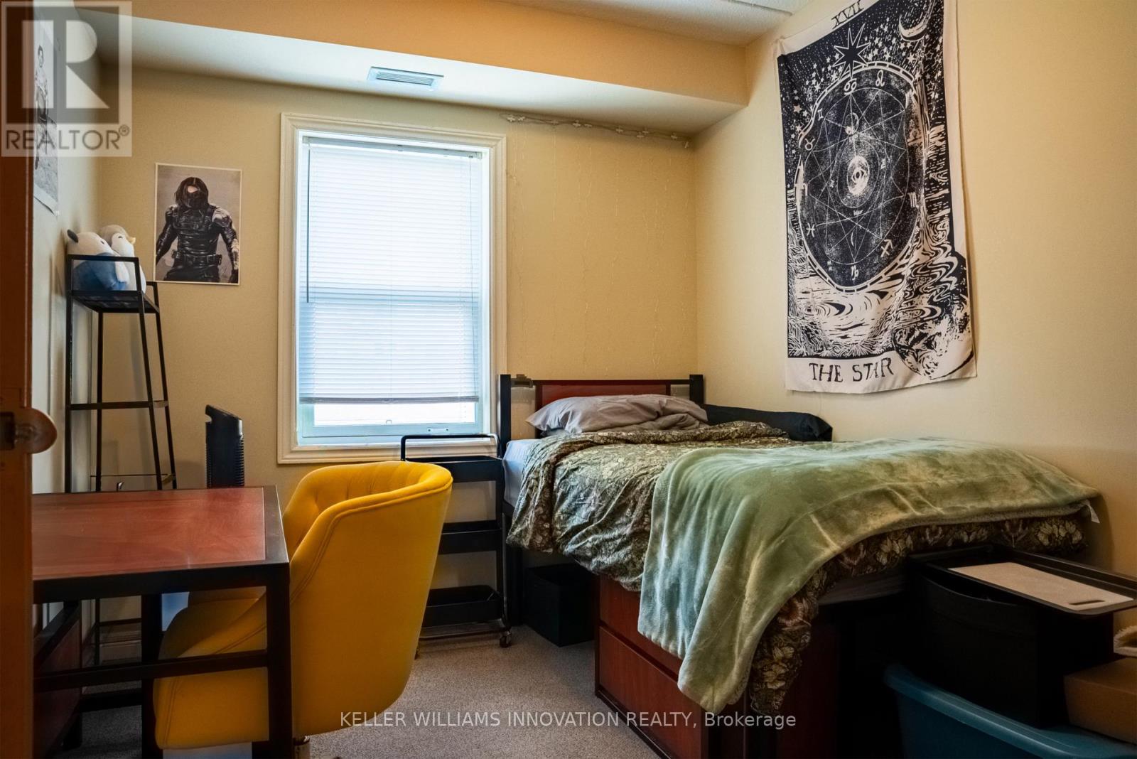 402 - 253 Lester Street, Waterloo, Ontario  N2L 3W6 - Photo 12 - X12310970