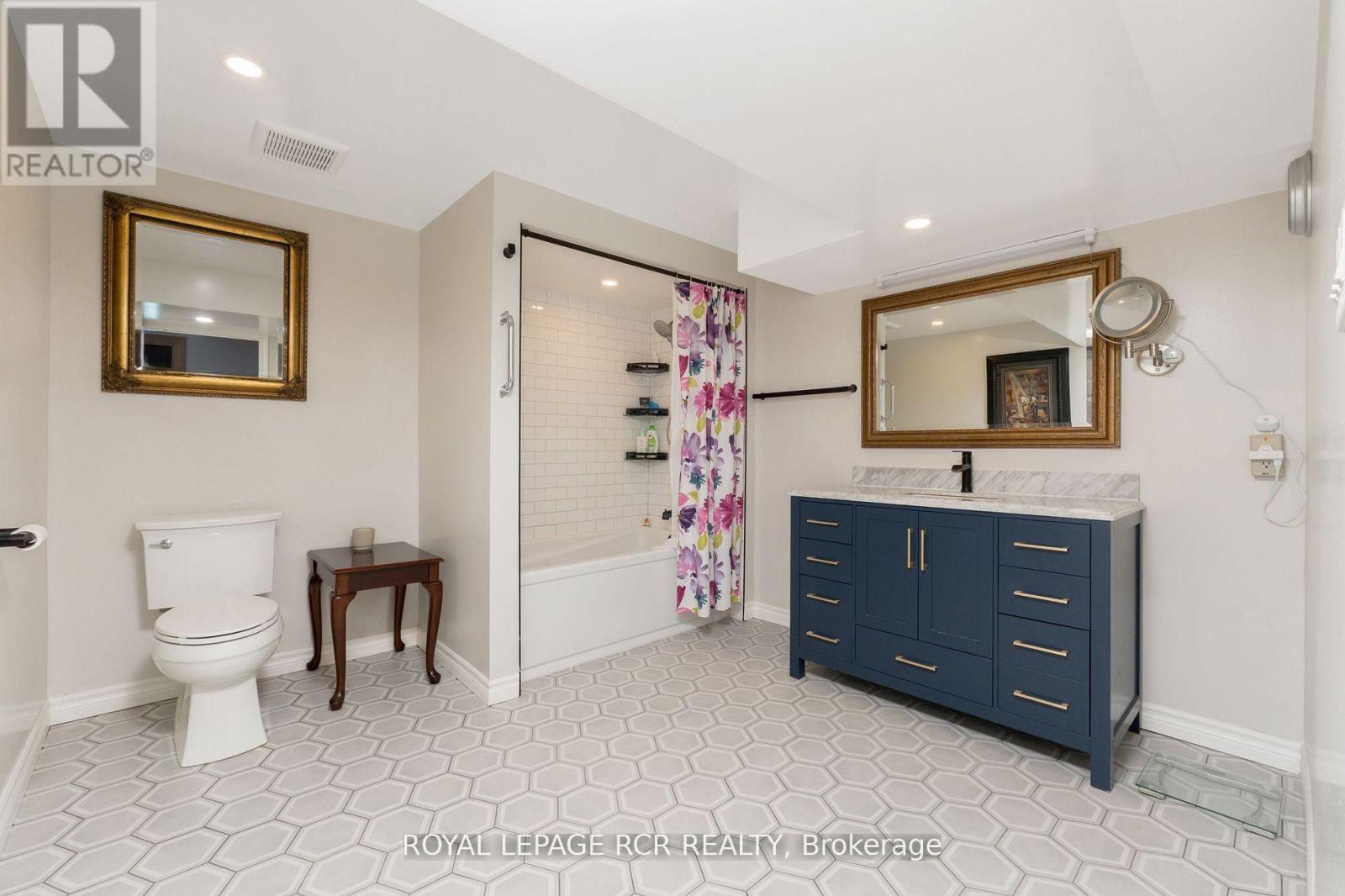 994034 Mono/adjala Townline Road, Mono, Ontario  L9W 6H8 - Photo 31 - X12601160