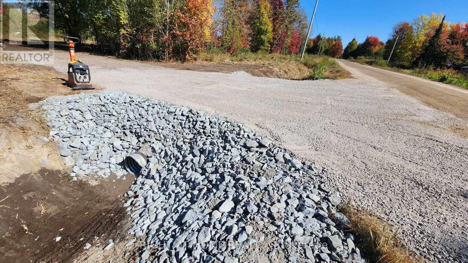 15 Concord Road, West Nipissing, Ontario  P2B 2N7 - Photo 12 - X12601242