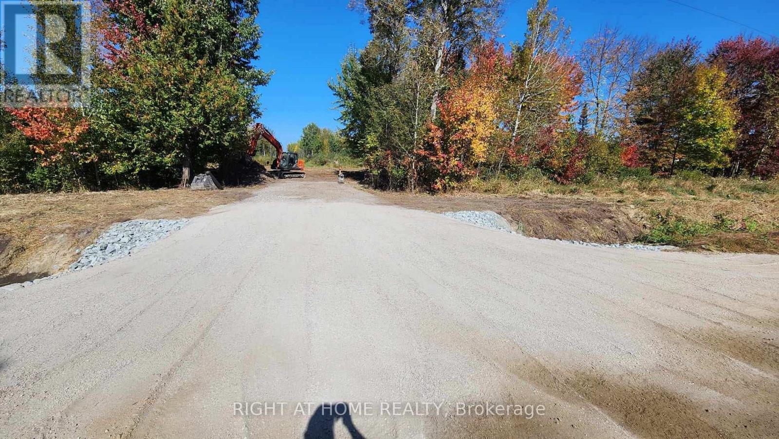 15 Concord Road, West Nipissing, Ontario  P2B 2N7 - Photo 13 - X12601242