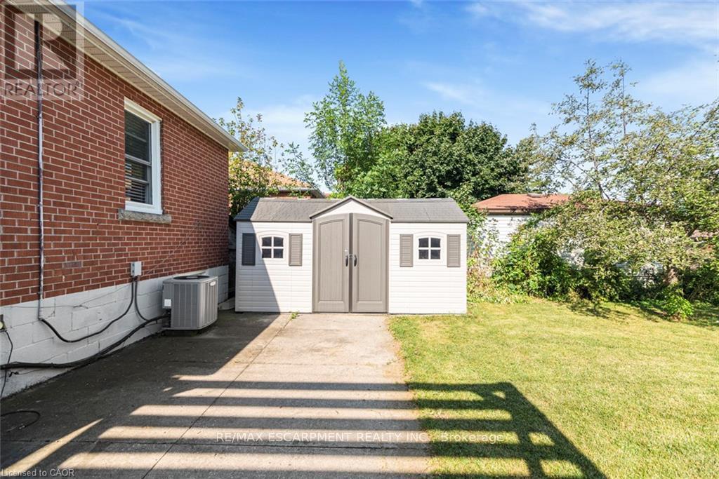 33 Alderney Avenue, Hamilton, Ontario  L9A 2A6 - Photo 47 - X12601256