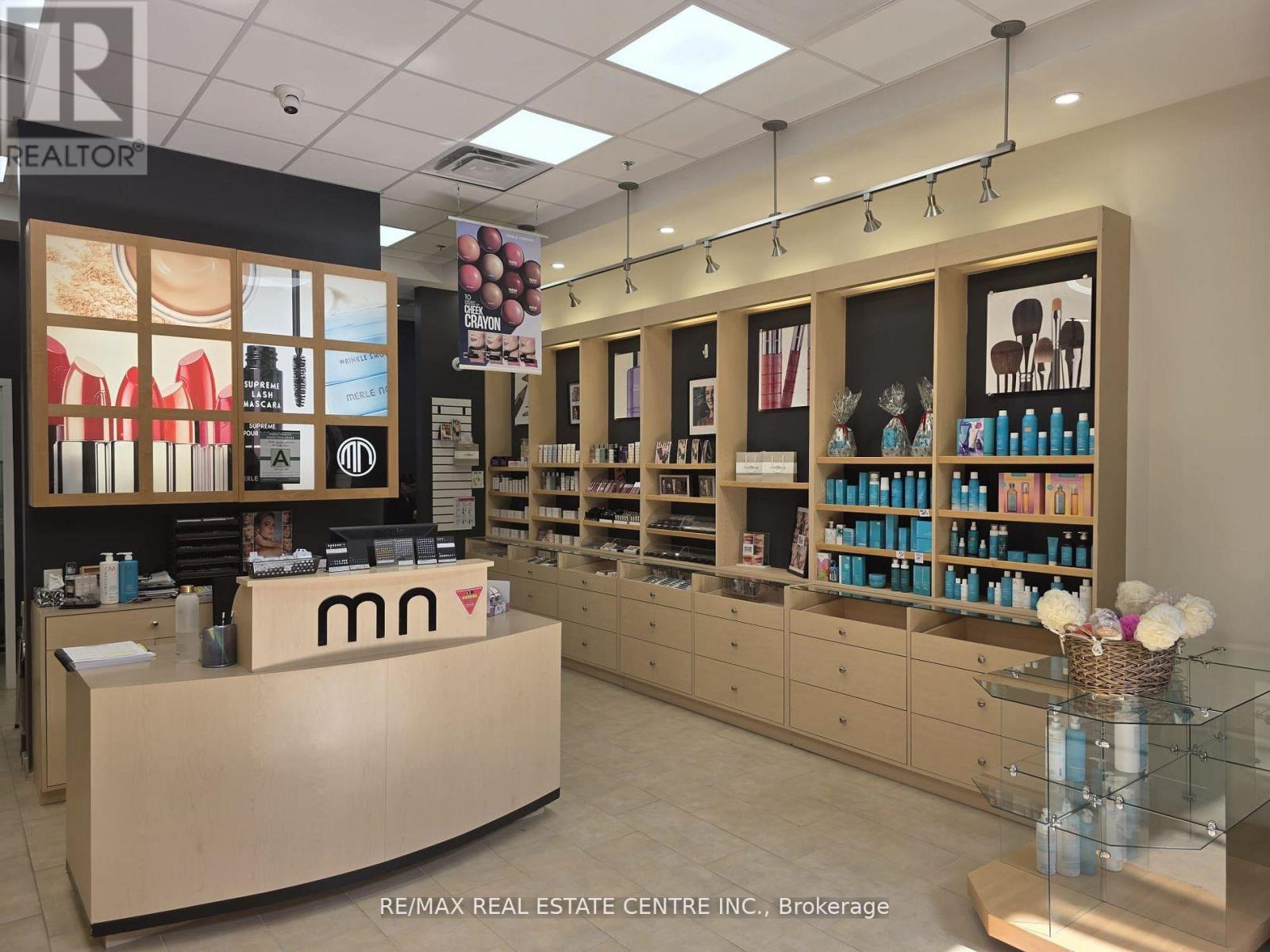 F12b - 84 Lynden Road, Brant, Ontario  N3R 6B8 - Photo 2 - X12601312