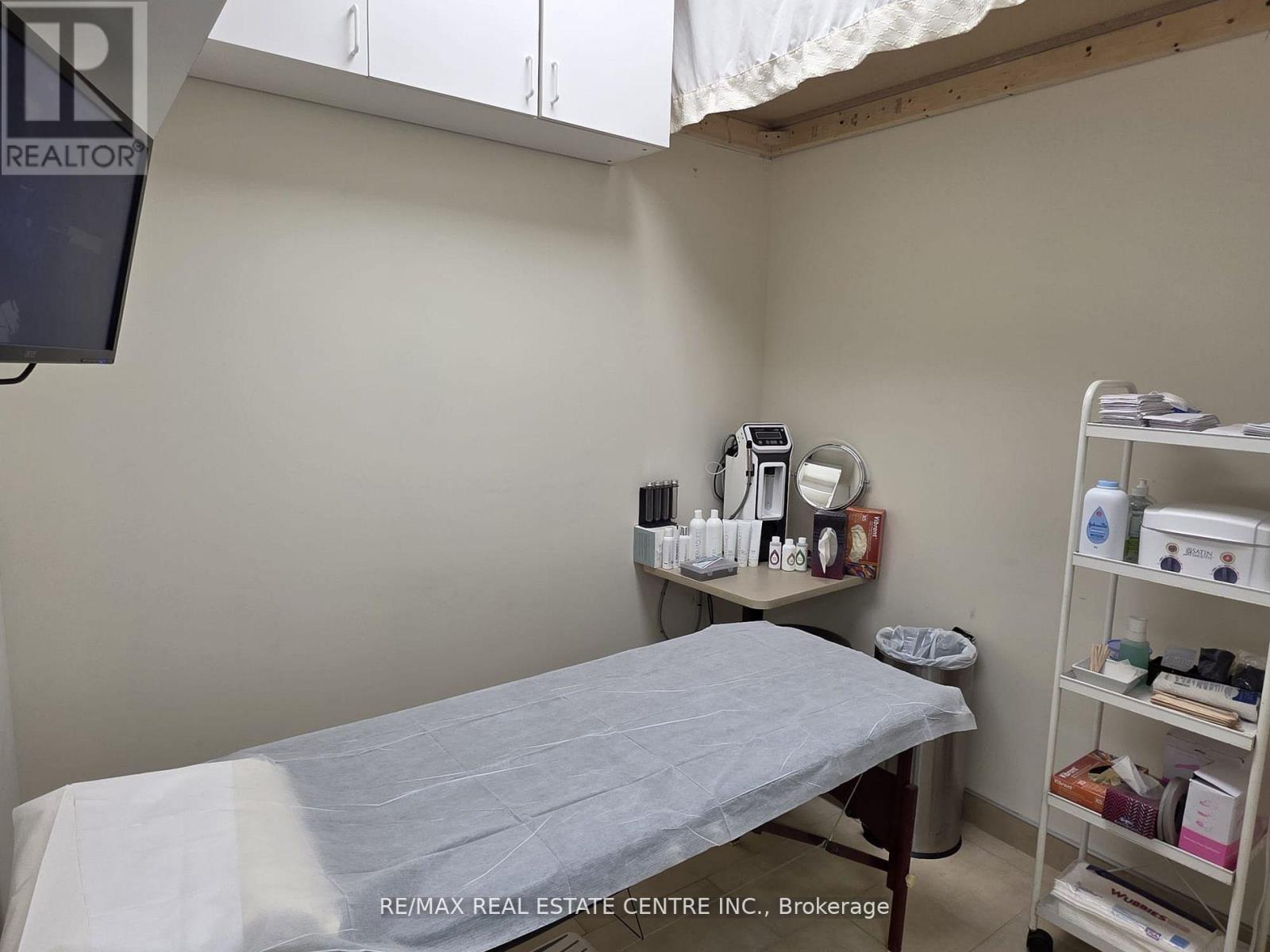 F12b - 84 Lynden Road, Brant, Ontario  N3R 6B8 - Photo 7 - X12601312