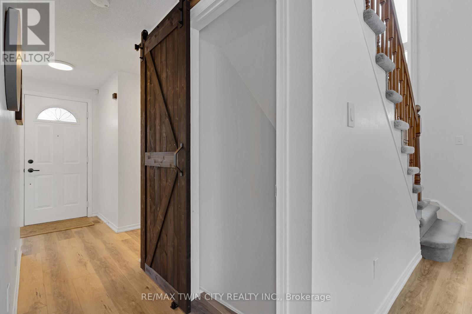 225 Thornbird Place, Waterloo, Ontario  N2T 2P1 - Photo 21 - X12601362