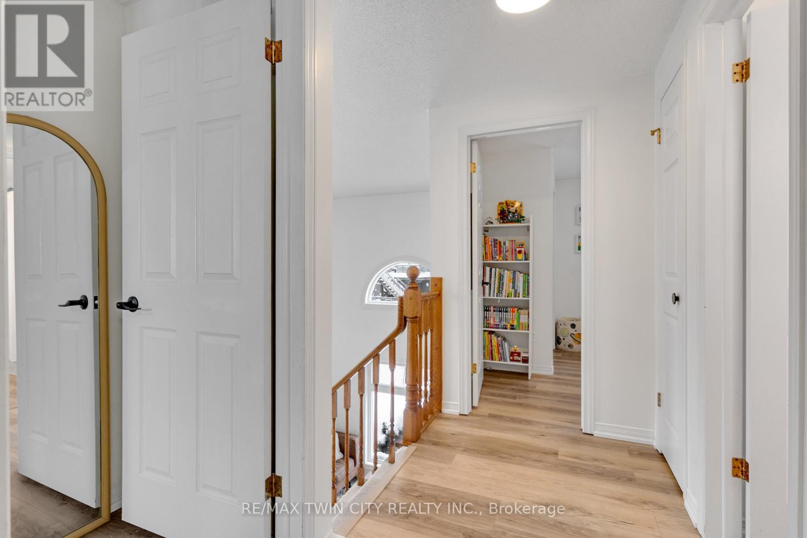 225 Thornbird Place, Waterloo, Ontario  N2T 2P1 - Photo 22 - X12601362