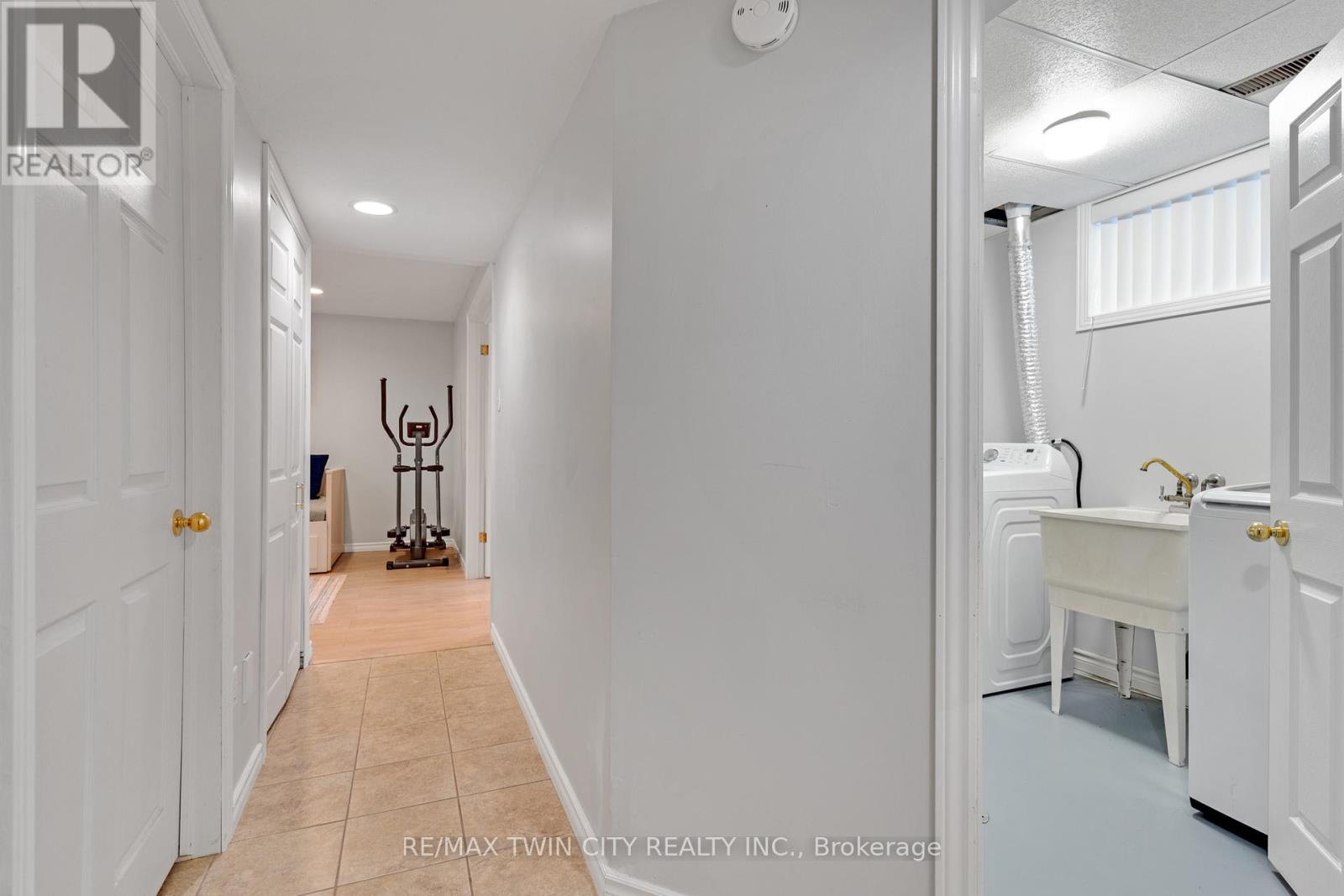 225 Thornbird Place, Waterloo, Ontario  N2T 2P1 - Photo 36 - X12601362