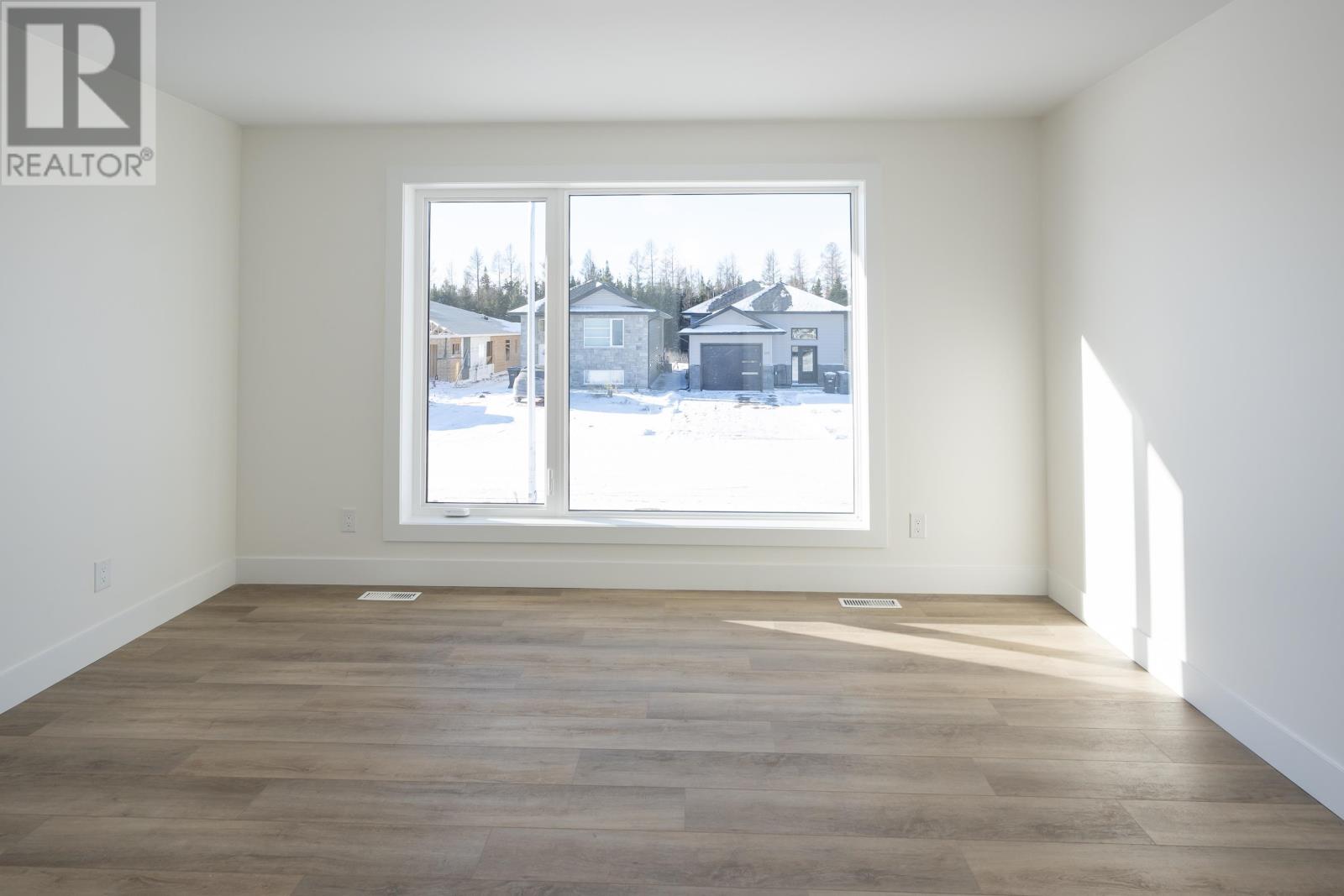 202 Bruin Cres, Thunder Bay, Ontario  P7C 0C5 - Photo 18 - TB253615