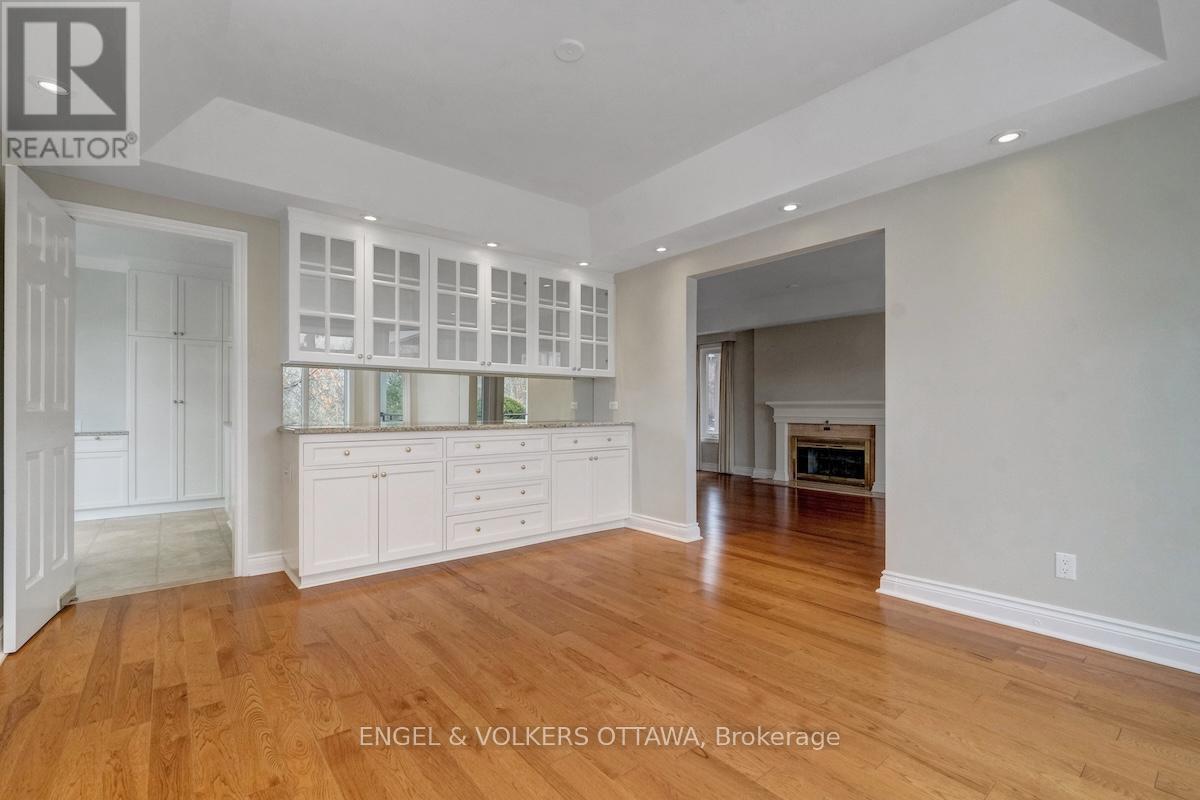 25 Bittern Court, Ottawa, Ontario  K1L 8K9 - Photo 14 - X12601440