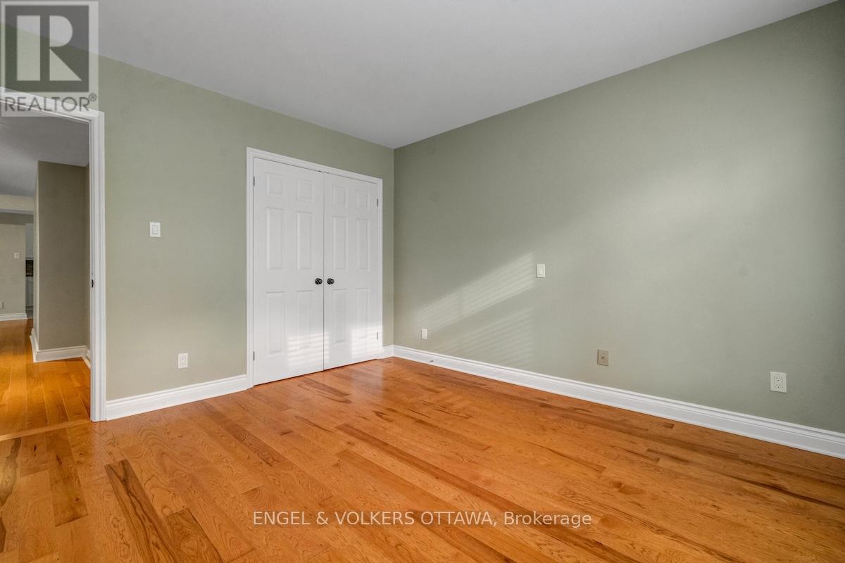 25 Bittern Court, Ottawa, Ontario  K1L 8K9 - Photo 26 - X12601440