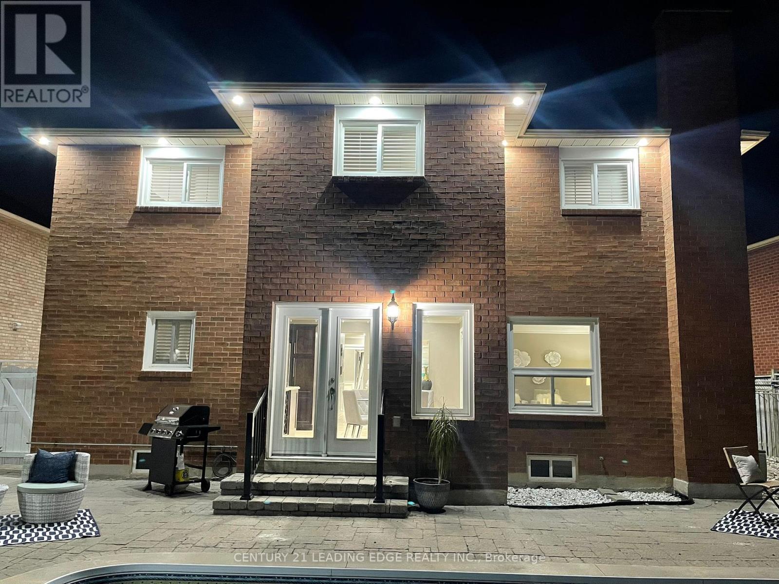 9 Meekings Drive, Ajax (Central West), Ontario  L1T 3N7 - Photo 4 - E12601142